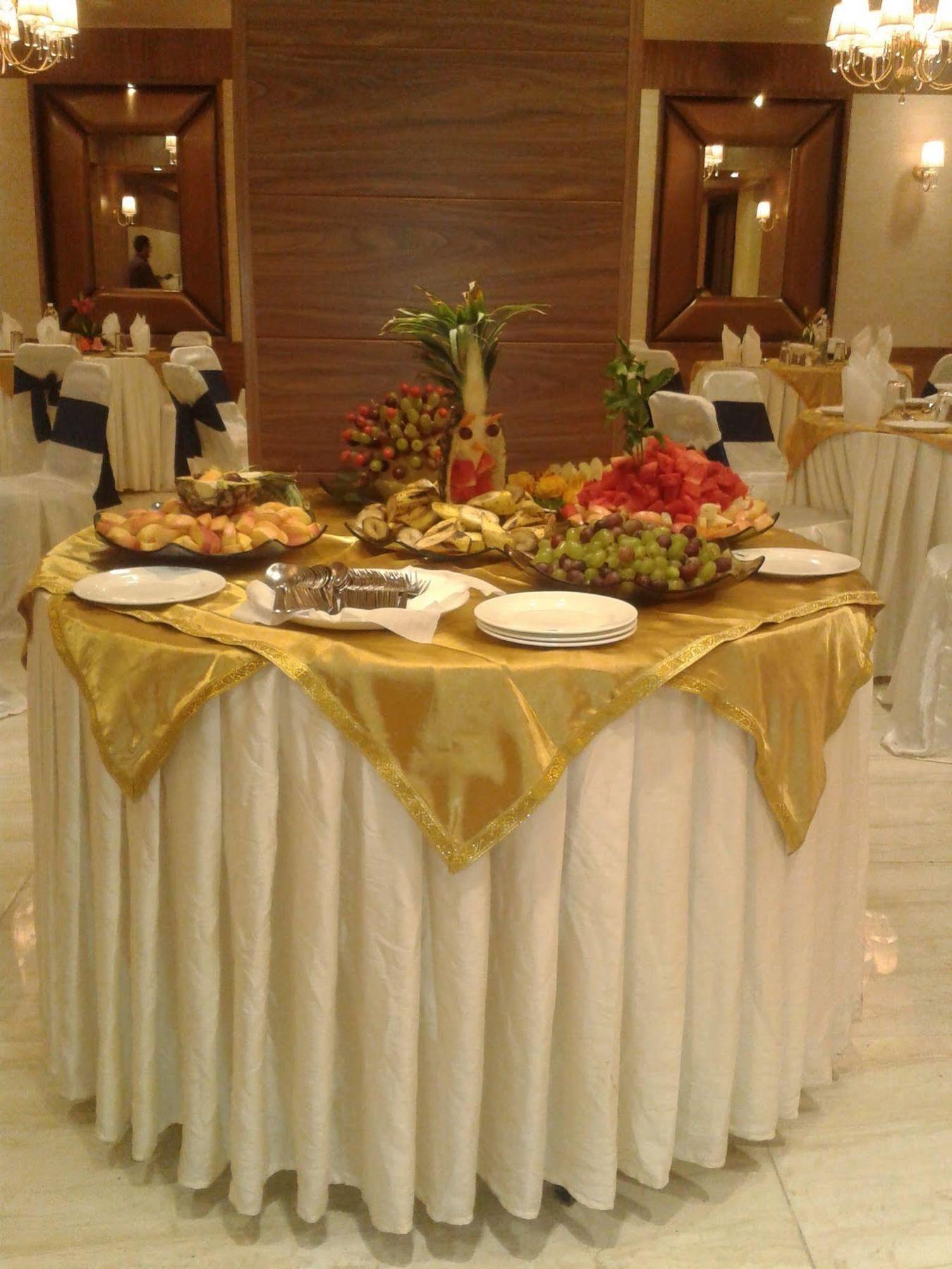 Hotel Pine Spring Wazir Bagh Srīnagar Eksteriør billede